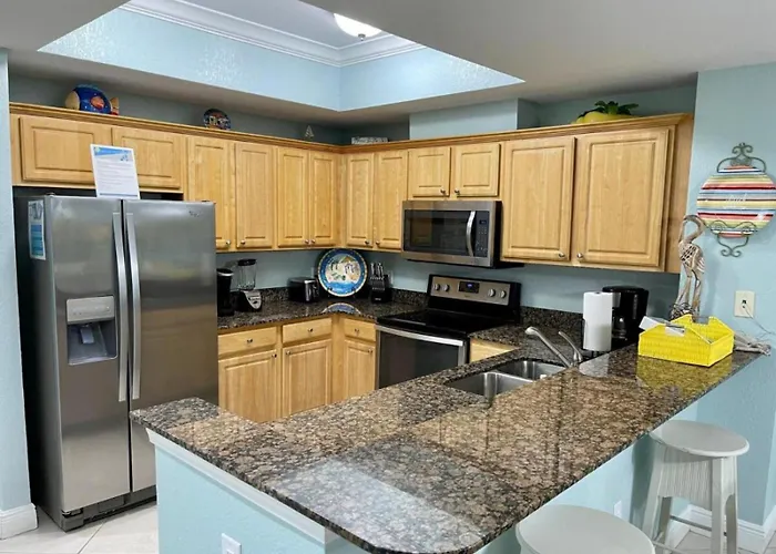 2br Front With Amazing Views Apartment