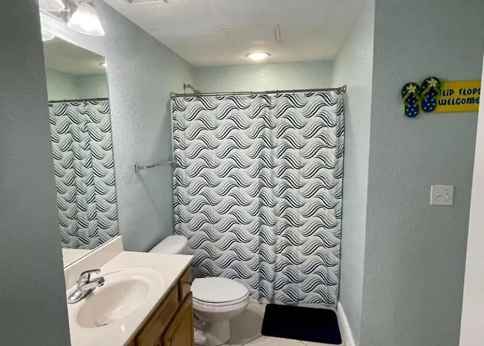 2br Front With Amazing Views Apartment